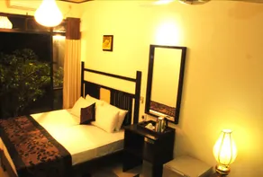 Gregory's Safari Bungalow - Image 2