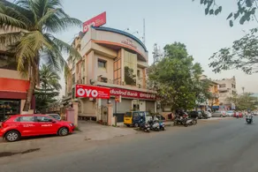 Neelkiran Hotel - Image 4