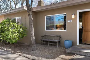 Reposado - Kiva Fireplace, Walk Everywhere, Adorable Patio - NEW LISTING - Image 3