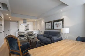 PYR Select Salamanca Luxury - Image 2