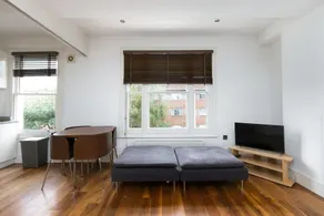 2 BED Flat in Swiss Cottage - Image 4
