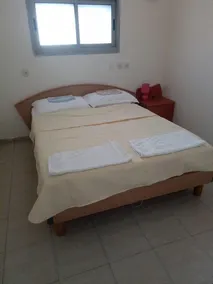 Sheffer House - Image 2
