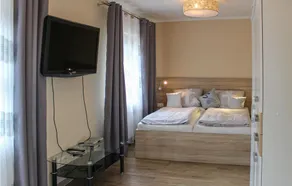 Beautiful Apartment in Lembruch With Wifi - Image 2