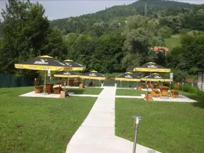 Orthodox Motel - Image 2