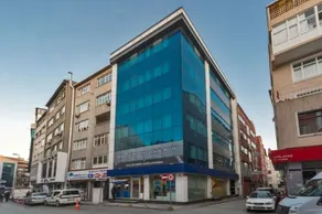 Le Premier House - Image 3