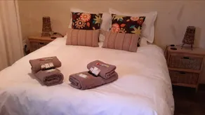 Mooiplaas River Cottage - Image 3