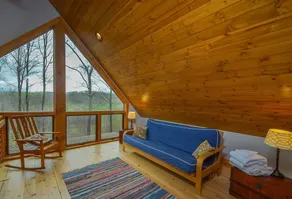 Livin' Lodge - Image 5