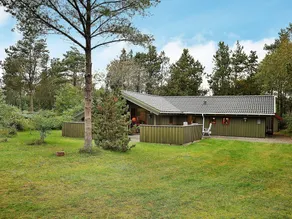 Secluded Holiday Home in Jutland With Whirlpool - Image 4