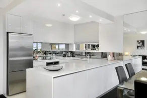 Modern Two Bedroom Apartment with Views - HARIS - Image 5
