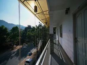 OYO Hotel Neelakurinji - Image 3