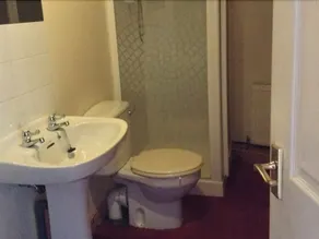 Oxford Arms - Image 2