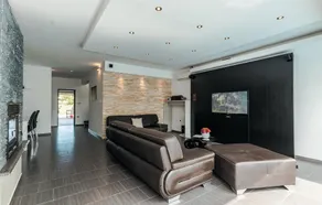 Stunning Home in Vrsi Mulo With Wifi and 4 Bedrooms - Image 3