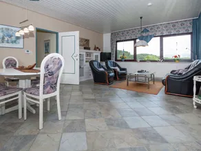 Detached Holiday Home Near the Hennesee With Terrace and Garden - Image 4