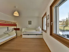 Ferienwohnung Craista 8 Scuol - Image 2
