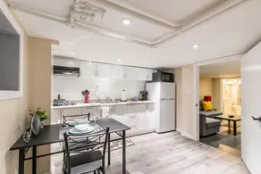 Newly Renovated - Cozy 1BR Apartment With Netflix - Image 3