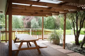 Tasman Hill Lodge - Image 5