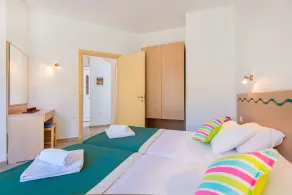 Hidden Garden Apartments - Image 5