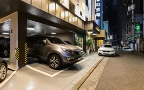 Sinchon La Seine - Image 2