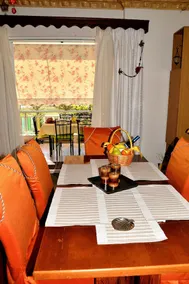 Noble Inn - Image 5