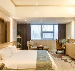 Eastern Five Continents Hotel - Image 2