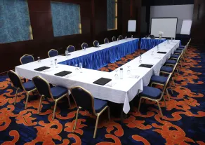 Hani Royal Hotel - Image 4