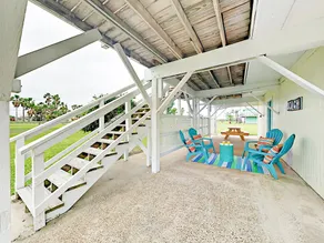 2br Gulf Getaway Near Beach 2 Bedroom Home - Image 4