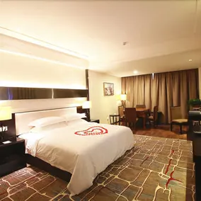 Astral Hotel - Image 4