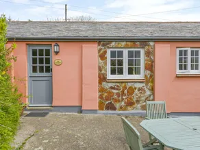 Stables - Image 3