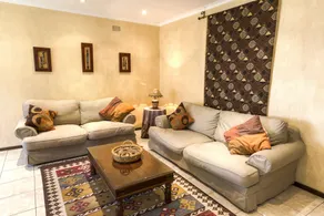 Tladi Lodge - Image 3