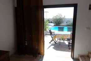 Little house with poolseaand mountainview and big sunterrace for 4 pers - Image 2