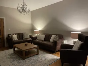 Stunning 4-bed House in Northwood - Image 2