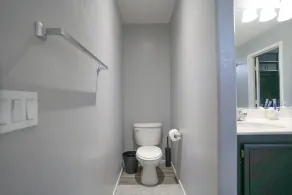 Private Housebest Ratessleeps 12parking15 min Strippets Allowedbook Now - Image 5