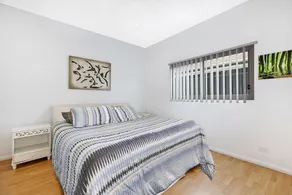 Oakland Cottage - Image 4