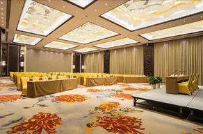 Rich Hotel - Image 5