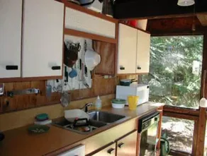 Flying Bridge Cottage - Three Bedroom Home - Image 5