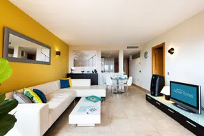 Rentandhomes Altos del Higueron Sea View - Image 2