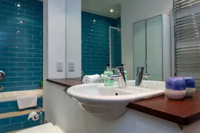 2 Bedroom Loftstyle Apartment - Image 5