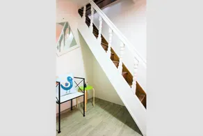 K-girl Guesthouse - Caters to Women - Image 3