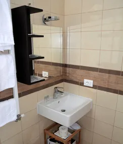 Venice Guest House - Image 5