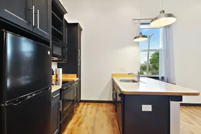 Old West Studio lofts - Image 5