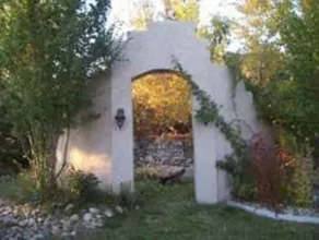Wild Rose Manor Bed And Breakfast - Image 3