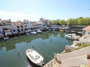 Cozy Holiday Home in Empuriabrava With Terrace and Jetty - Image 4