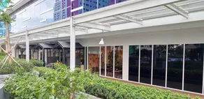 Simply Green Pramuka Apartment - Image 4
