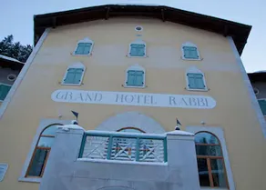 Grand Hotel Rabbi - Image 4