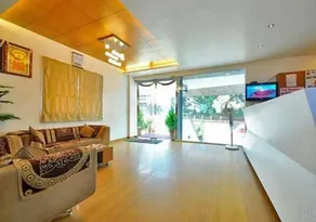 Hotel Holiday Home - Image 4