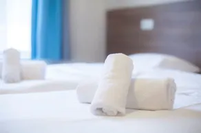 Antwerp Inn Hotel - Image 2