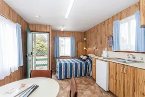 Hotel Aireys Inlet Holiday Park - Image 5