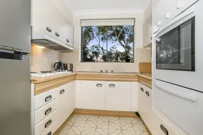Tranquil tree top hideaway (608i) - Image 5