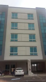 Dana Plaza 2 - Image 1