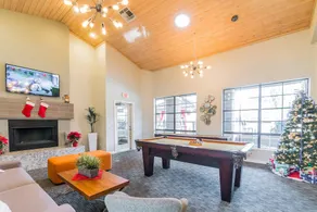 The Luxe Suites of Tempe - Pool - Fitness Center - Image 2